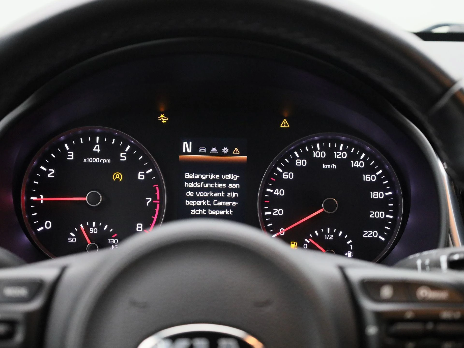 Kia-Stonic-image-7
