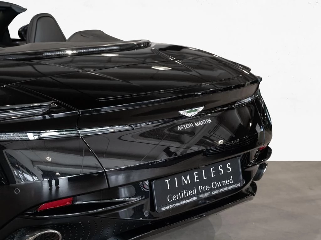 Aston Martin V8 Volante DB11 Aston Martin Hamburg