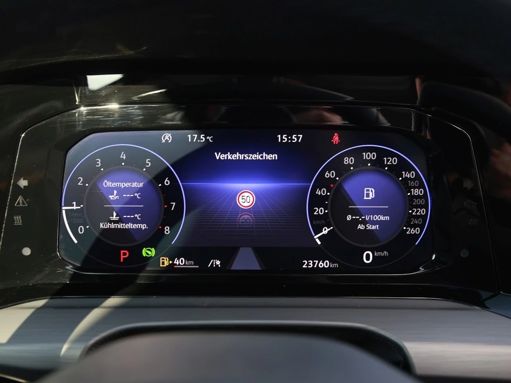 Volkswagen Golf Variant 1.5 eTSI DSG Style AHK/Navi/RFK