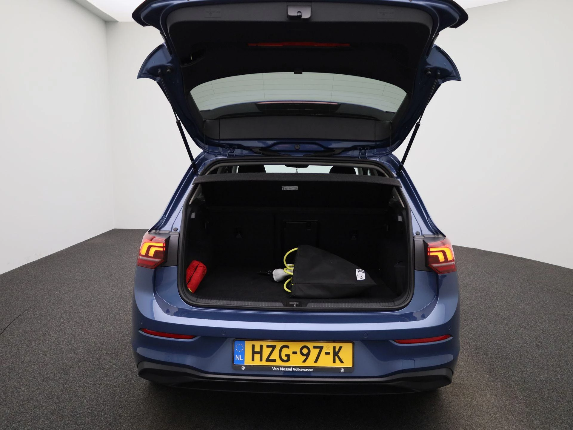 Volkswagen Golf 1.5 eHybrid Life Edition 204 PK|