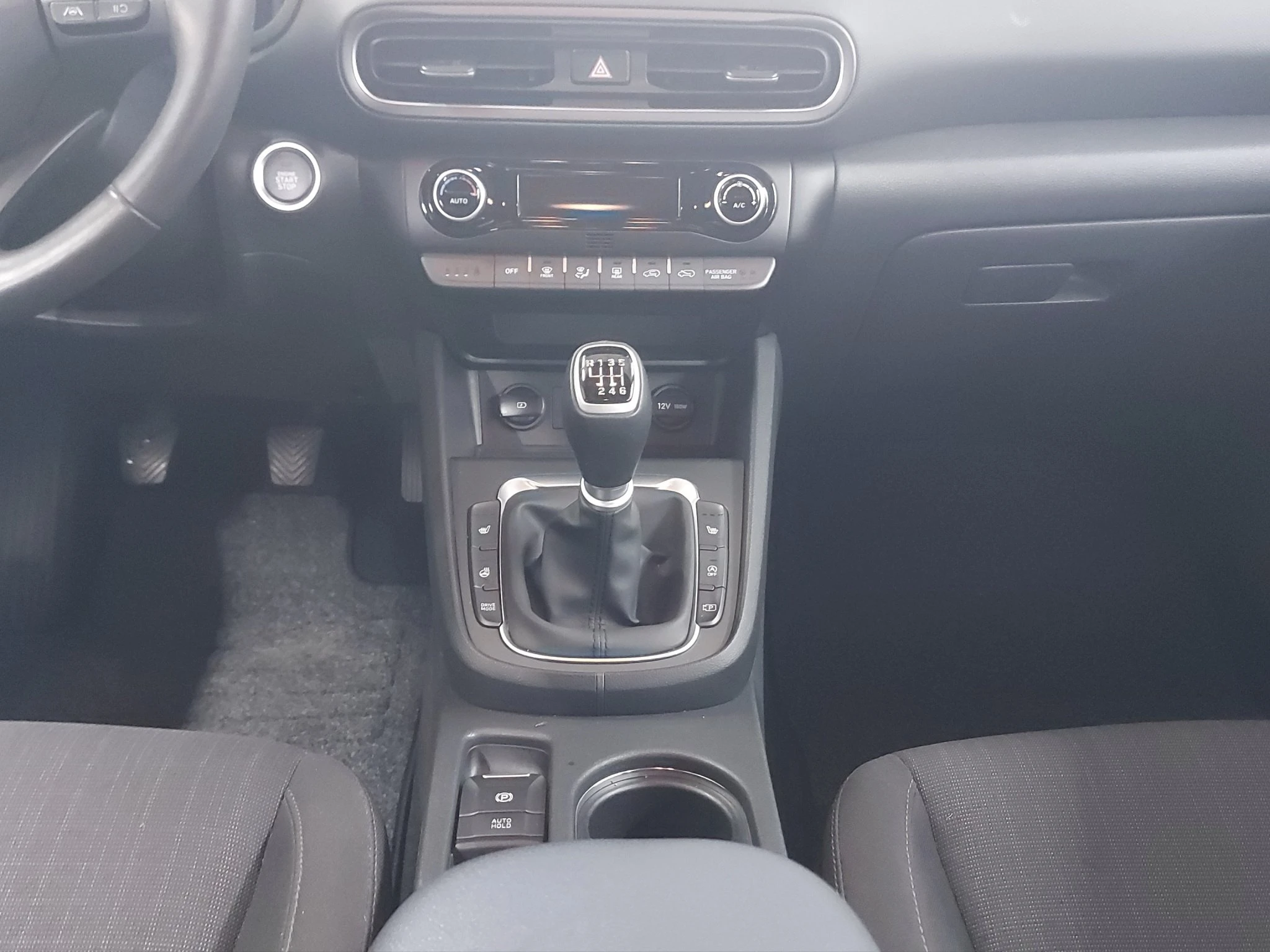 Hyundai-Kona-image-13