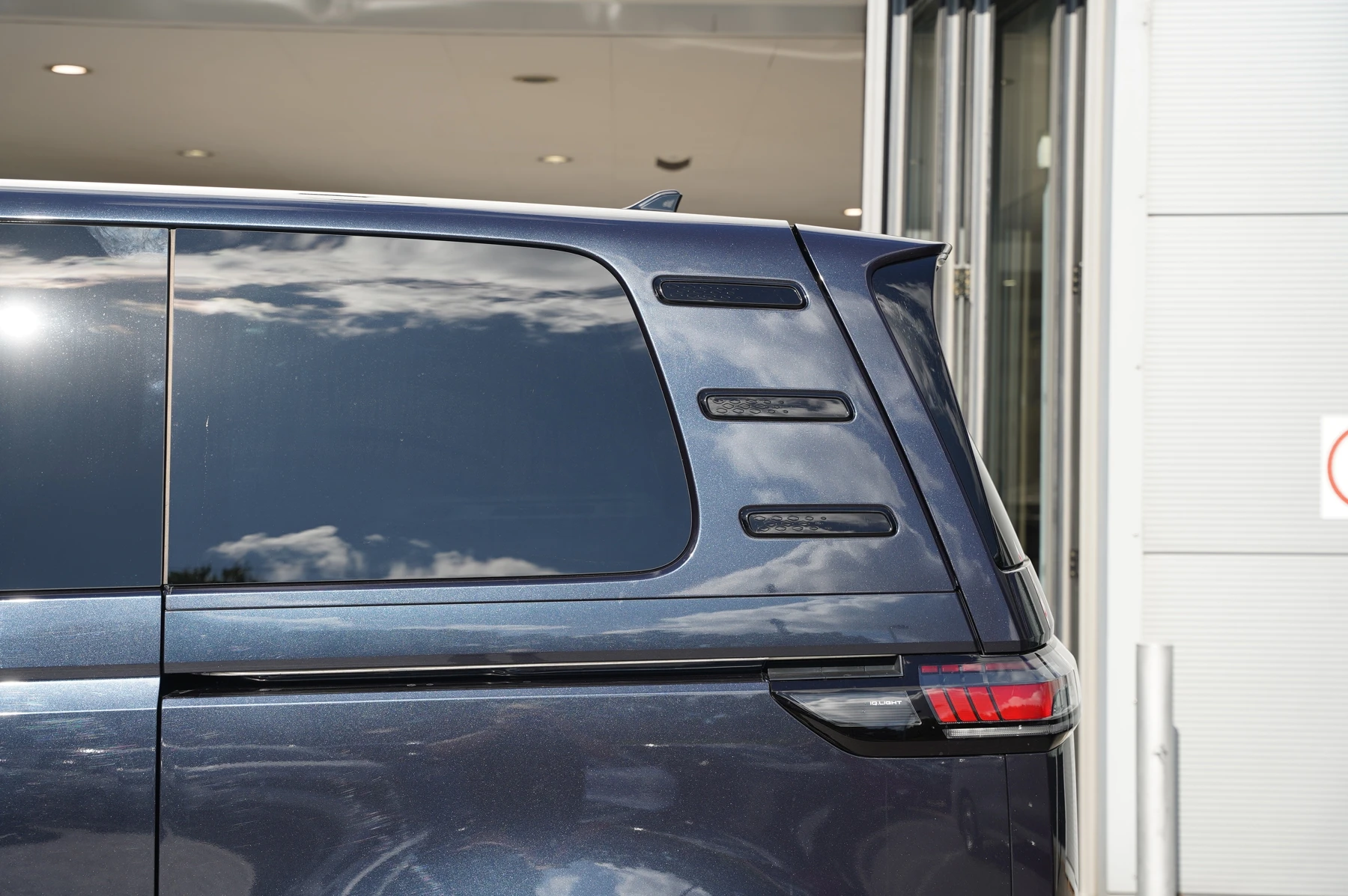 Volkswagen-ID. Buzz-image-39