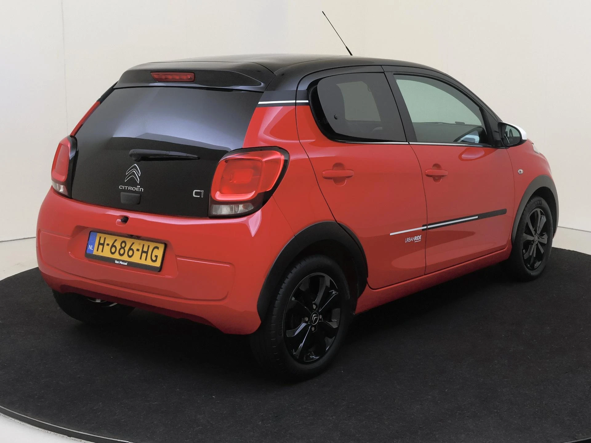 Citroën-C1-image-6
