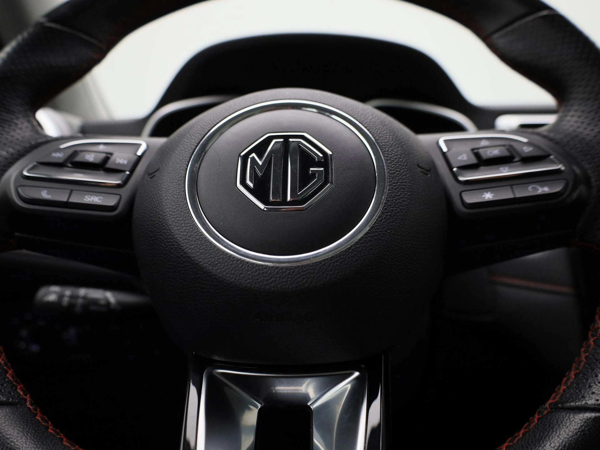 MG-ZS EV-image-27