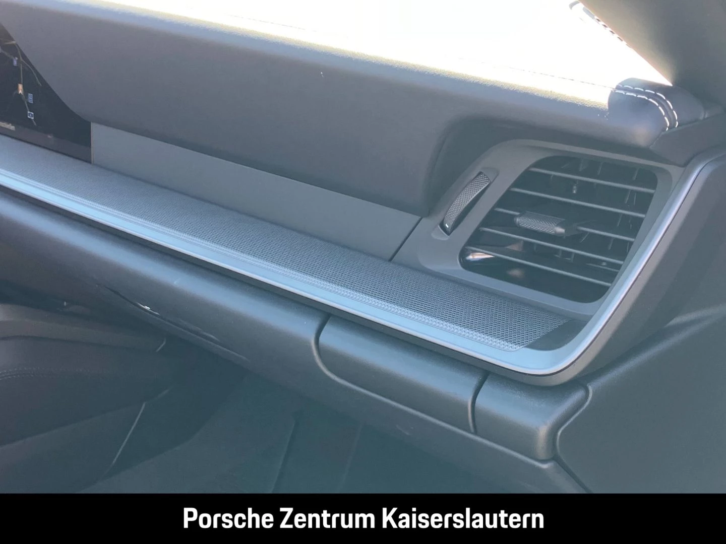 Porsche 911 992 Carrera S Cabriolet InnoDrive Sportabgas carrera s