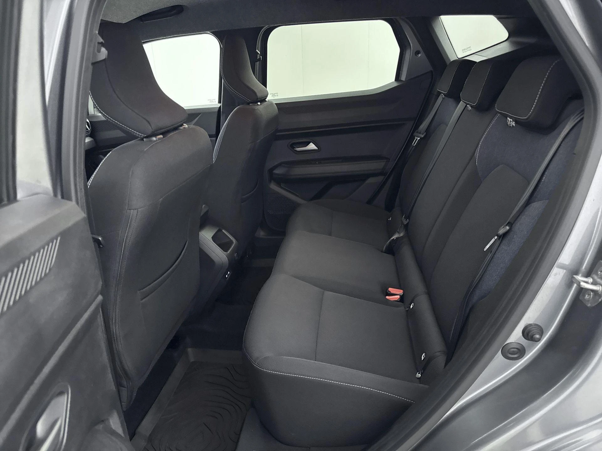 Dacia-Duster-image-23
