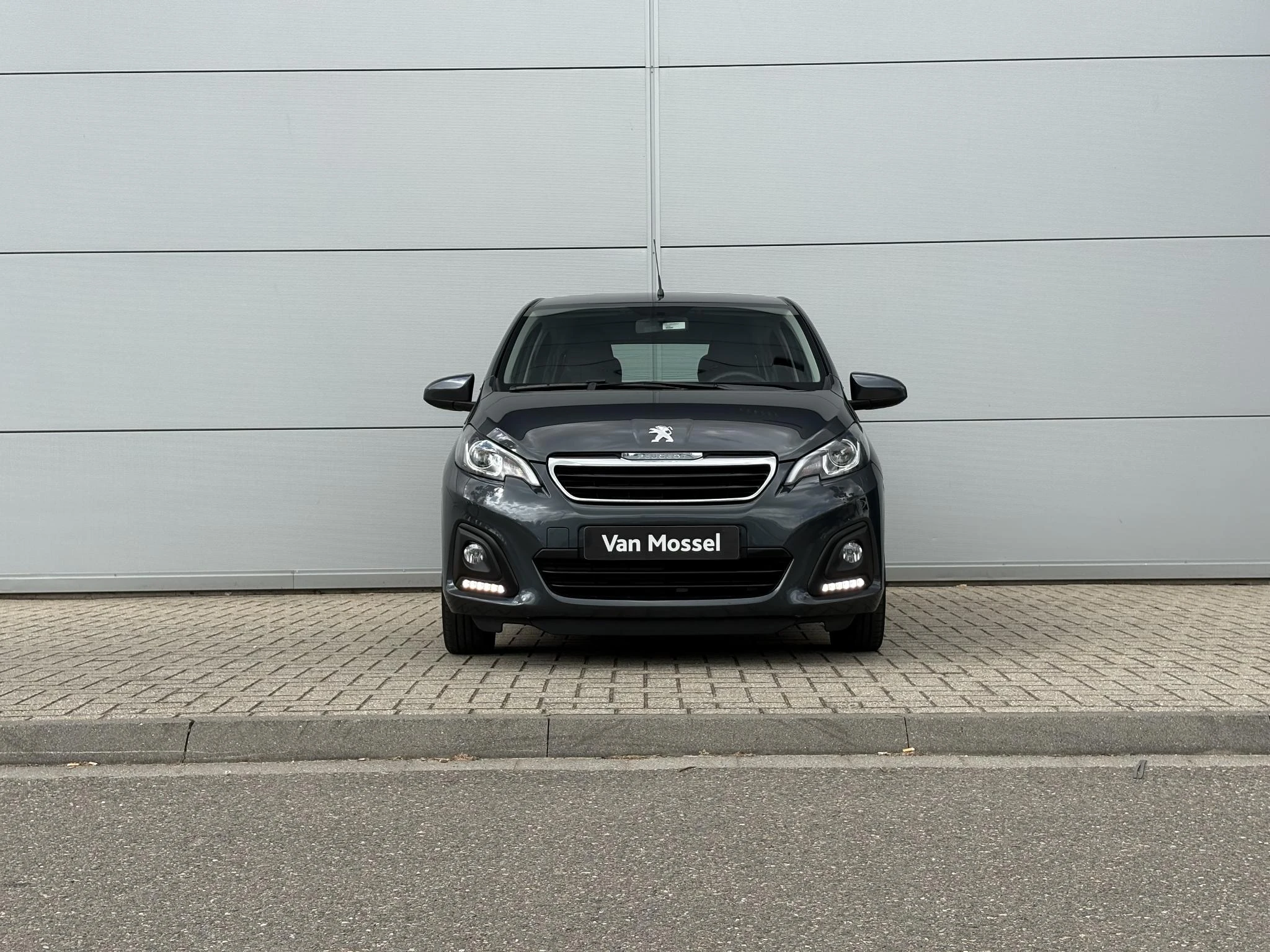 Peugeot-108-image-8