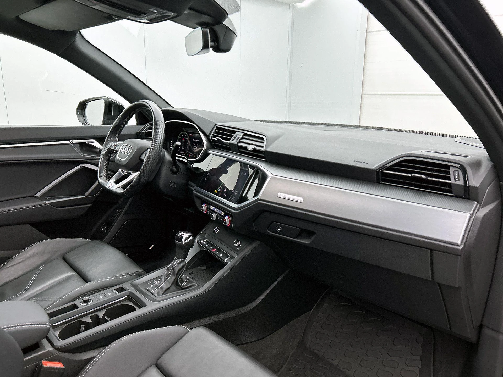 Audi-Q3-image-21