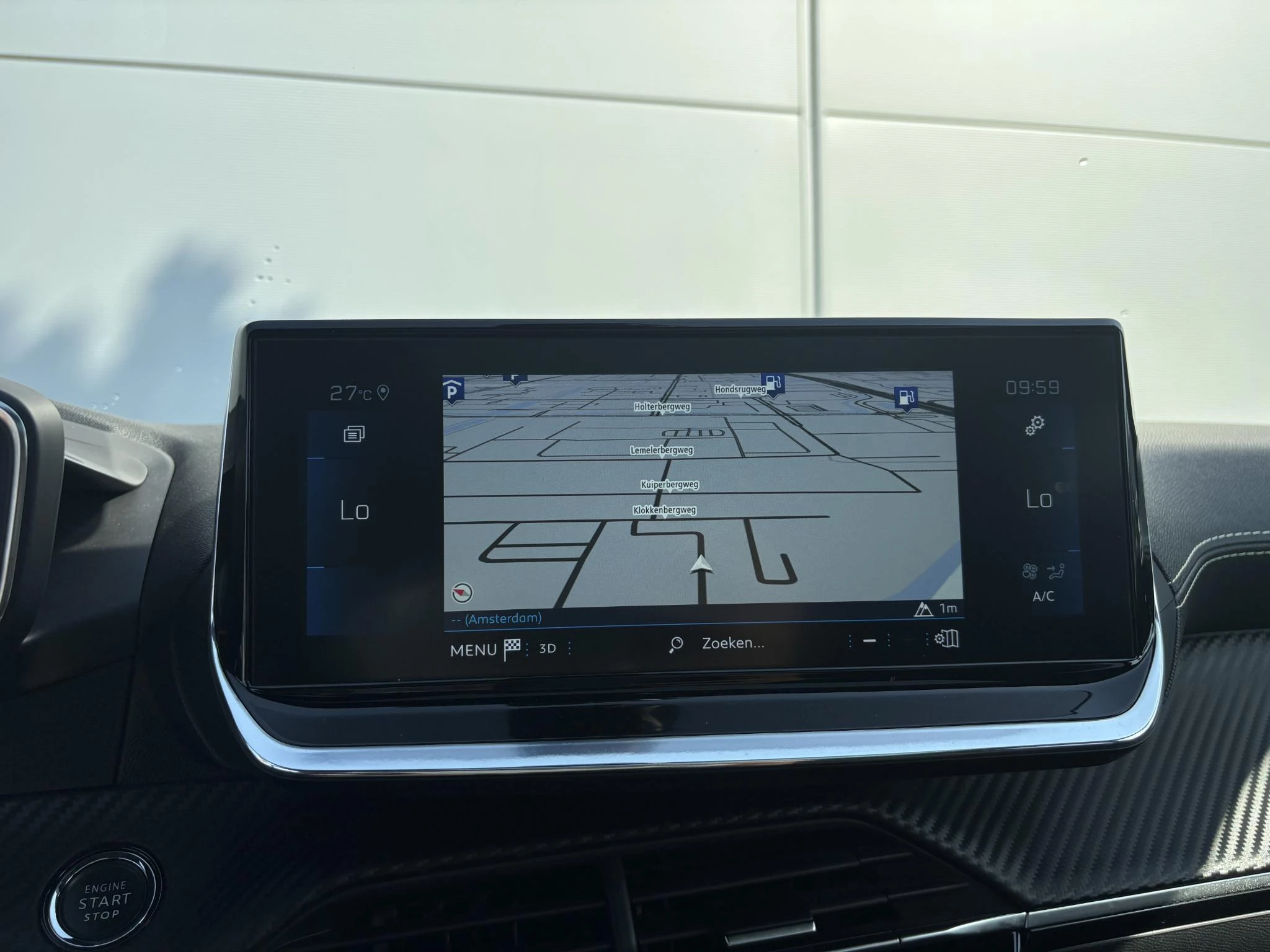 Peugeot-208-image-13