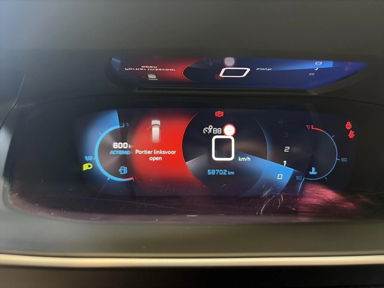 Peugeot-2008-image-9