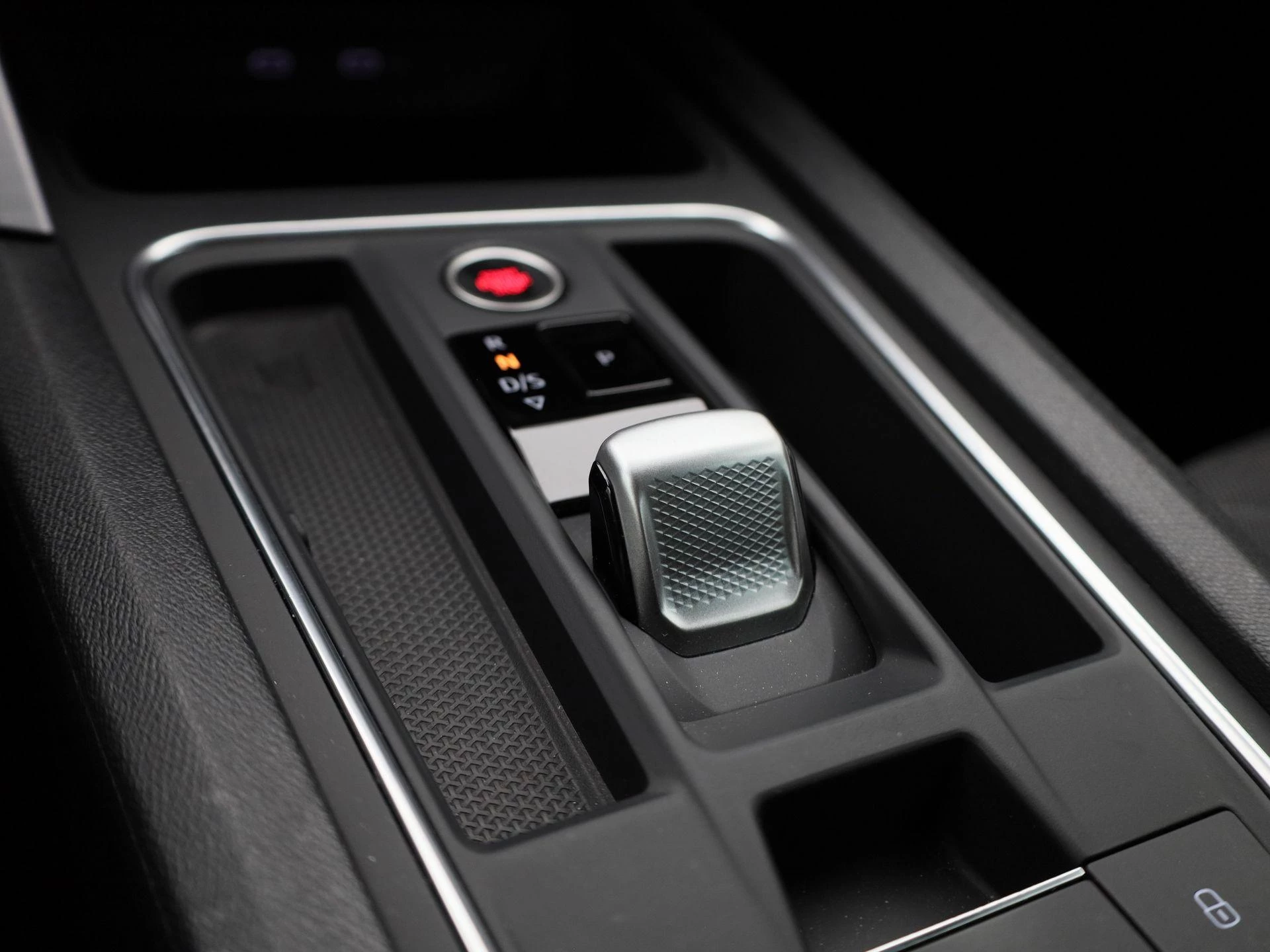 SEAT-Leon-image-18