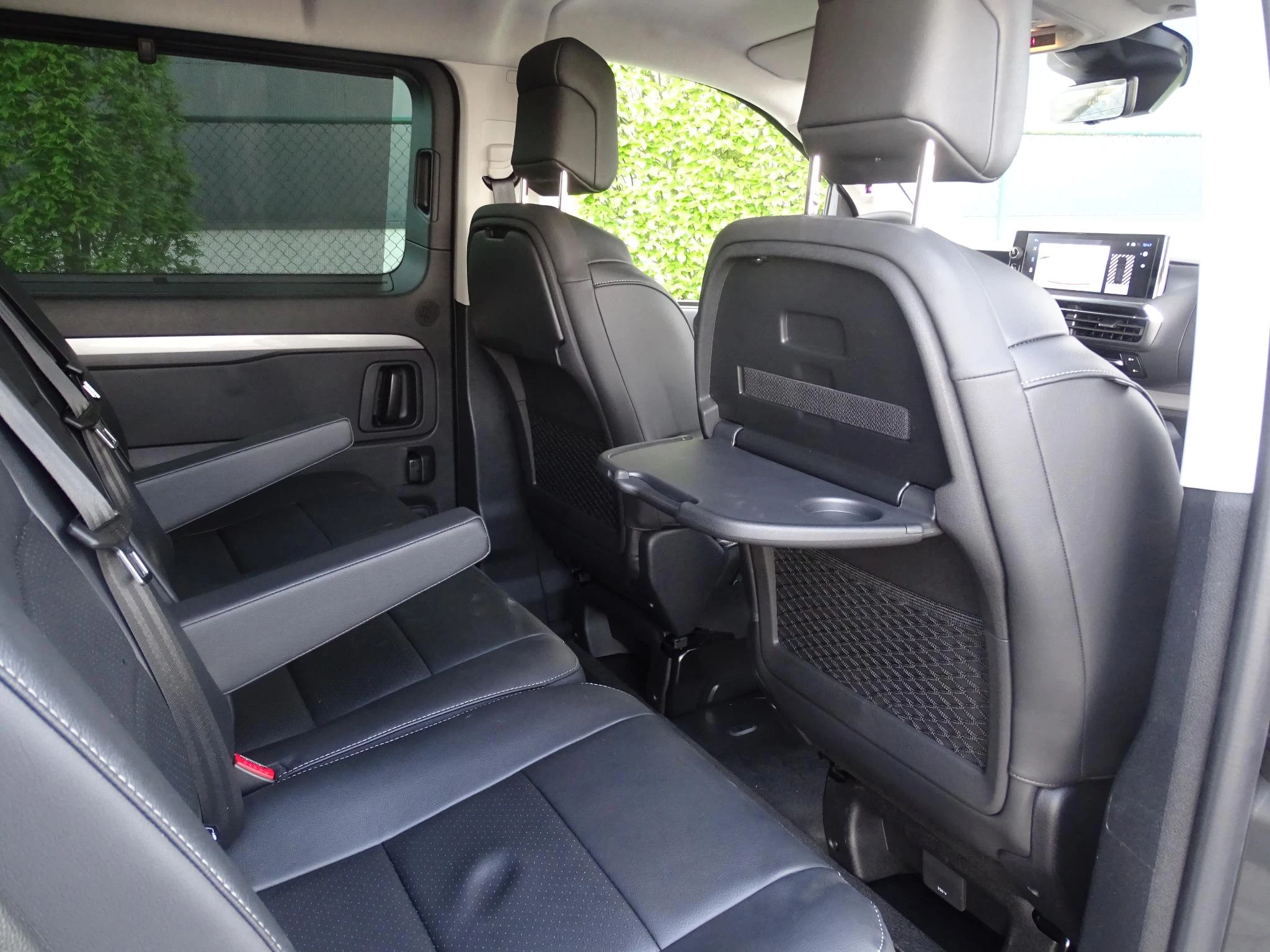 Peugeot Expert Long DC L3 2.2 BlueHDi 180 EAT8