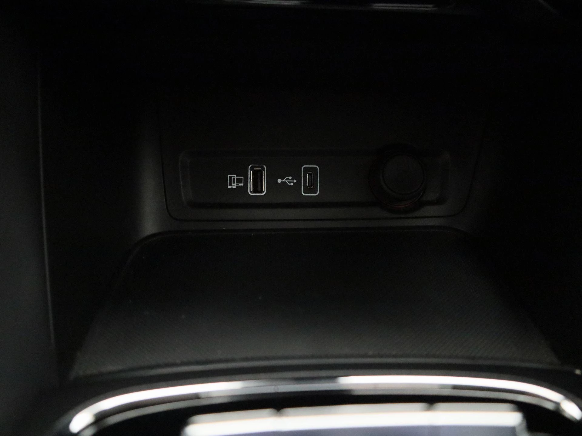 MG ZS EV MG EV Long Range Luxury 70 kWh