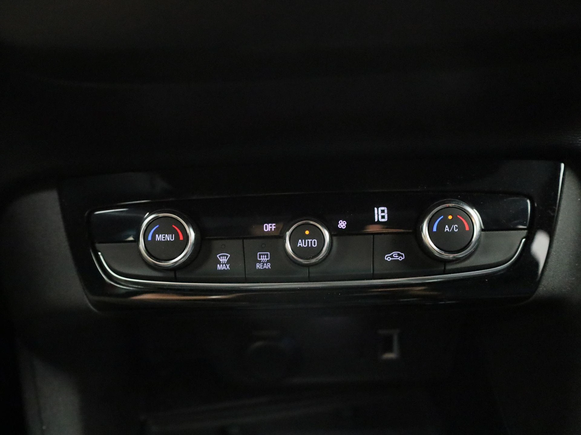 Opel Corsa 1.2 Elegance