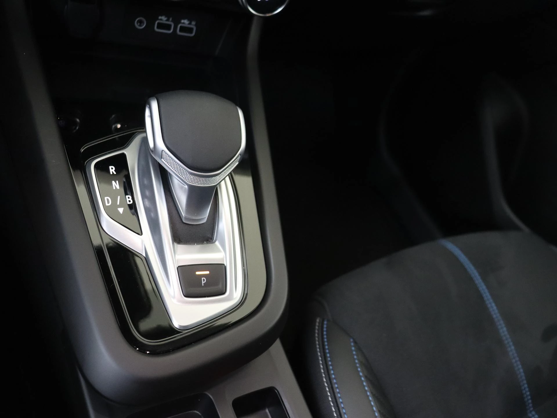 Renault-Arkana-image-14