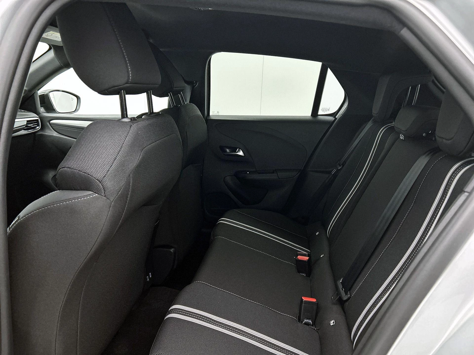 Opel-Corsa-image-25