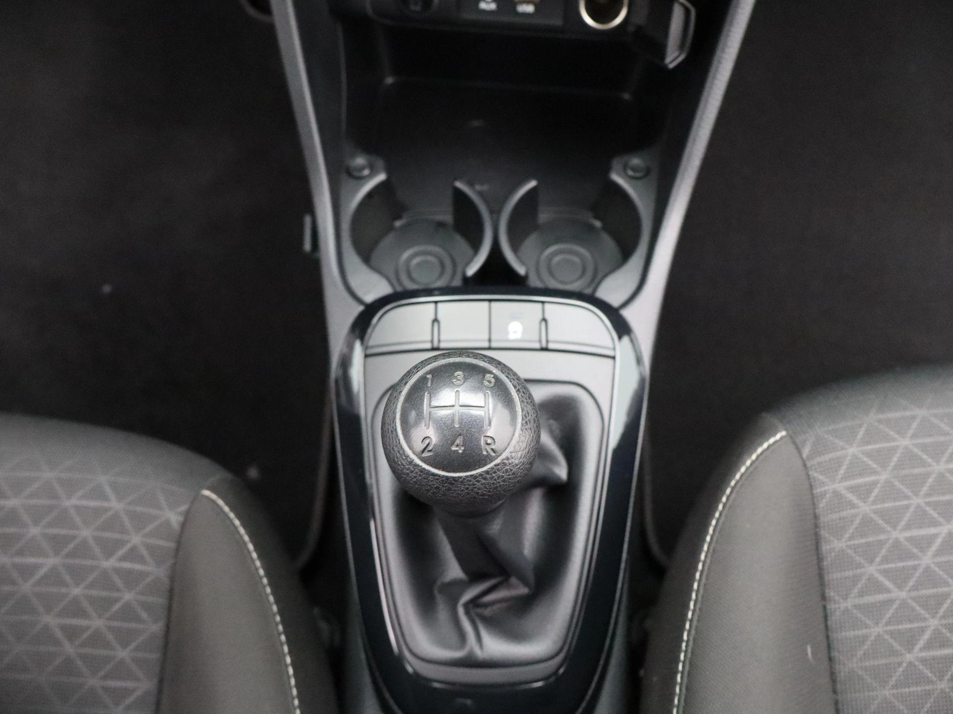Kia-Picanto-image-16
