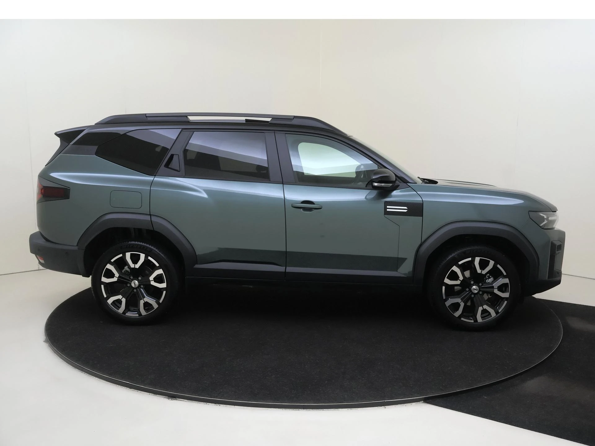 Dacia Bigster 1.8 Hybrid 155 Launch Edition