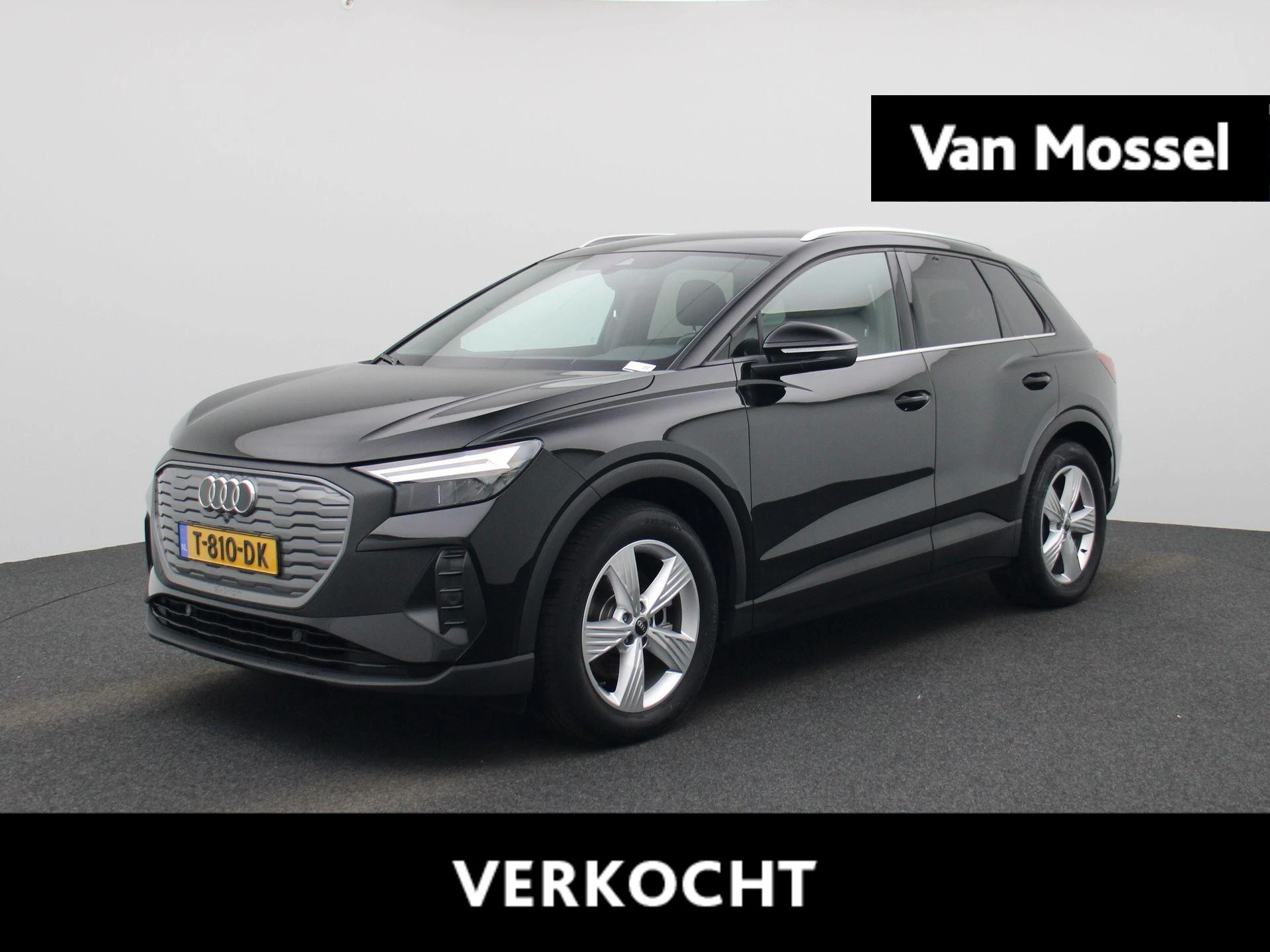 Audi-Q4 e-tron-image-0