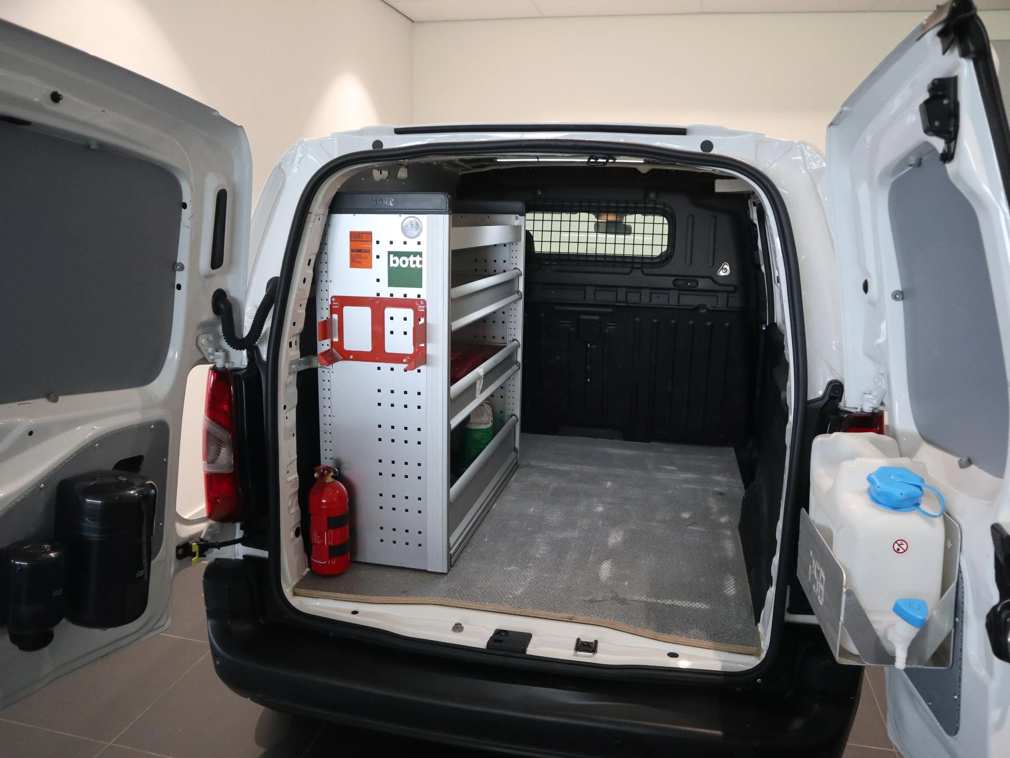 Peugeot-Partner-image-15