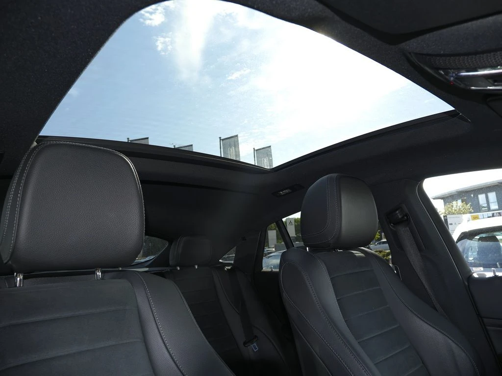 Mercedes-Benz-GLE 400 d-image-14