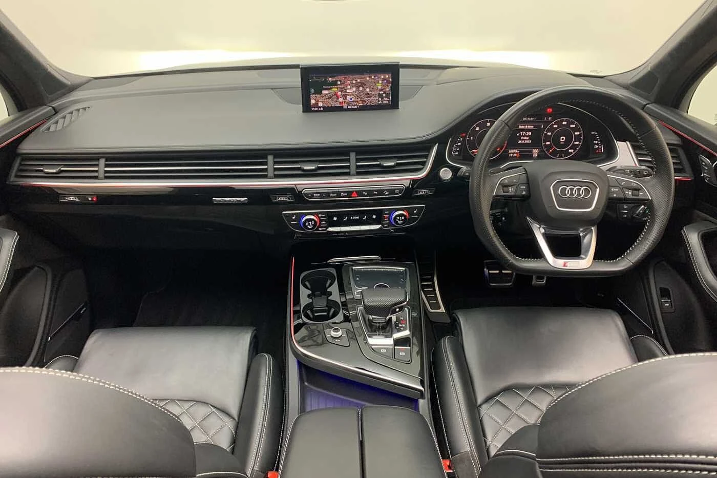 Audi-Q7-image-35