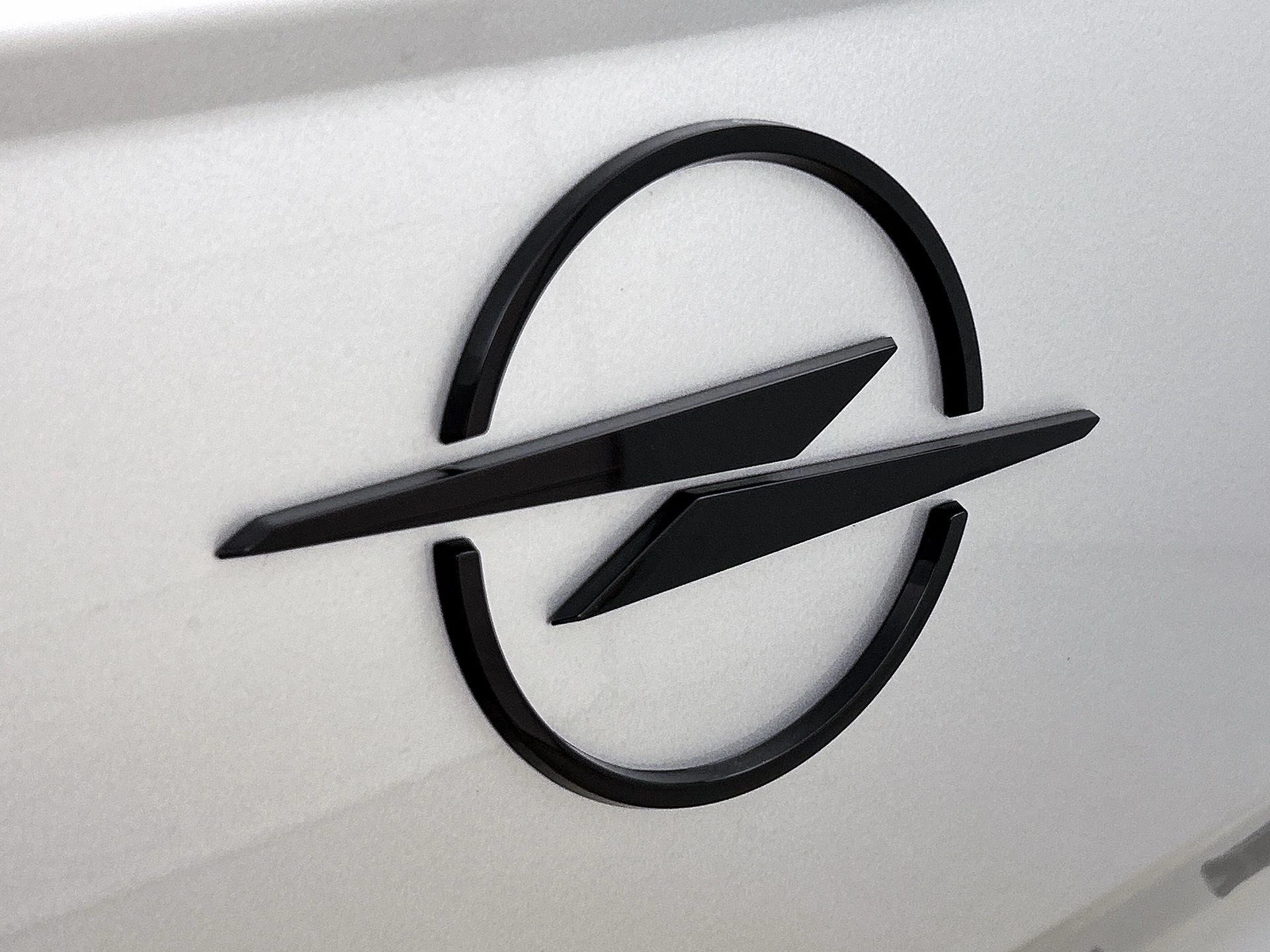 Opel-Frontera-image-27