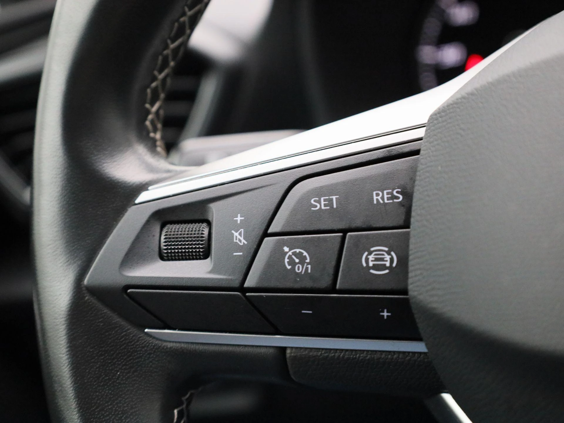 SEAT-Leon-image-19