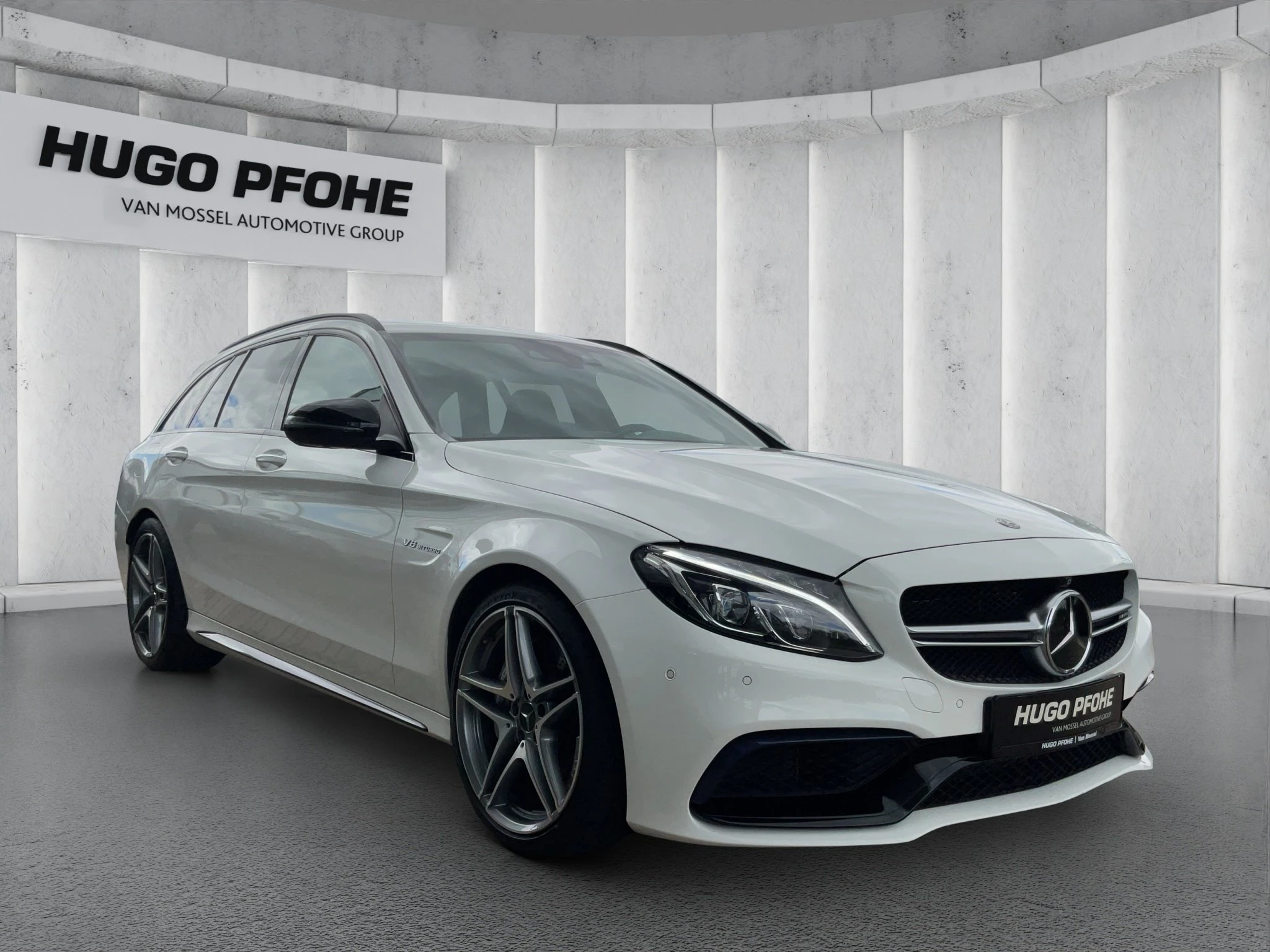 Mercedes-Benz-C-Klasse-image-6