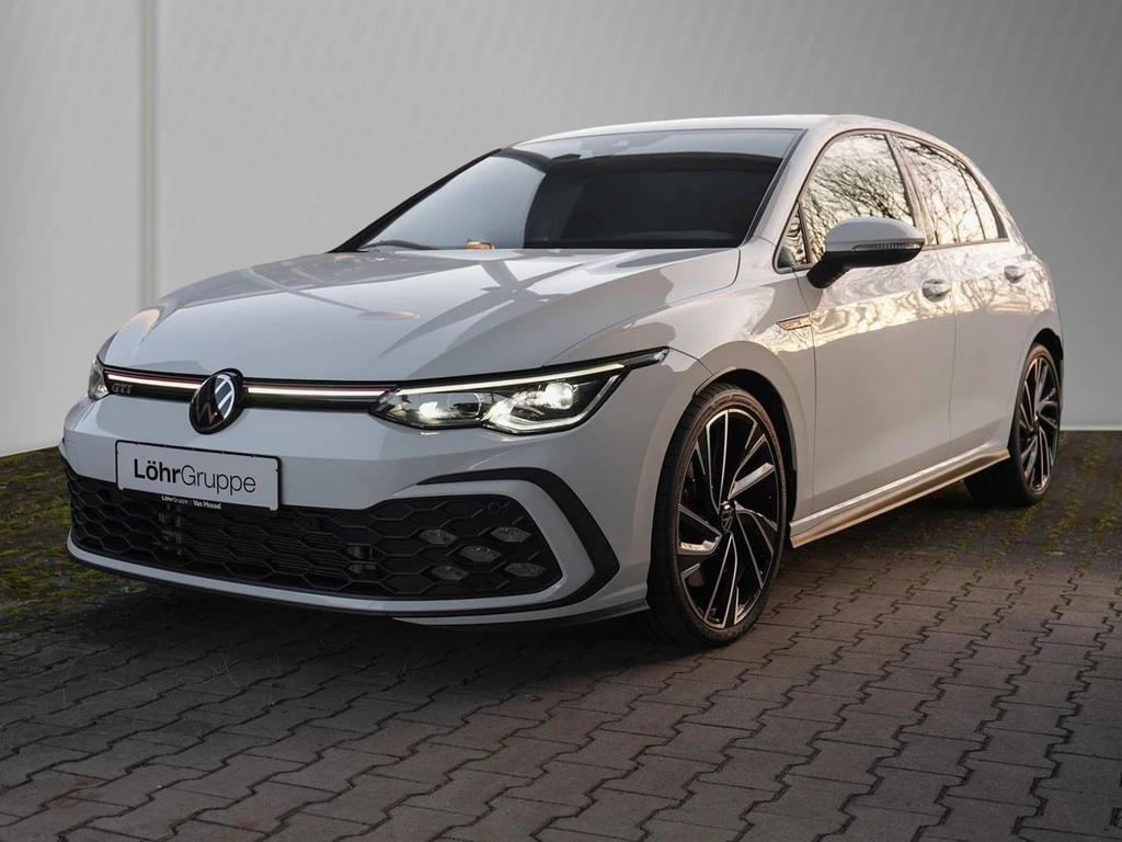 Volkswagen Golf VIII GTI 2,0 TSI DSG,ALU 19",LED,Kamera,AHK ACC,DCC,Lenkrad-/Sitzheizung,Apple Car Pla