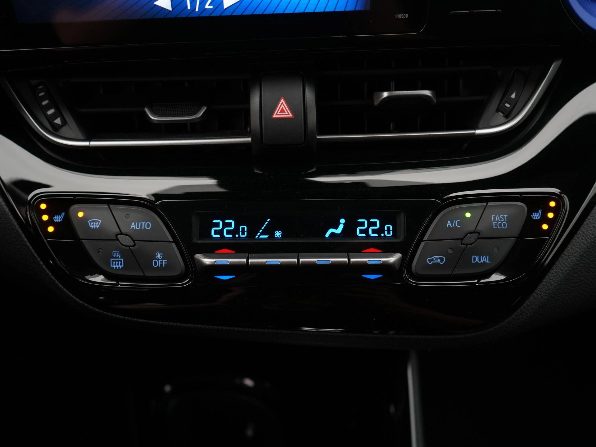 Toyota C-HR 1.8 Hybrid Bi-Tone