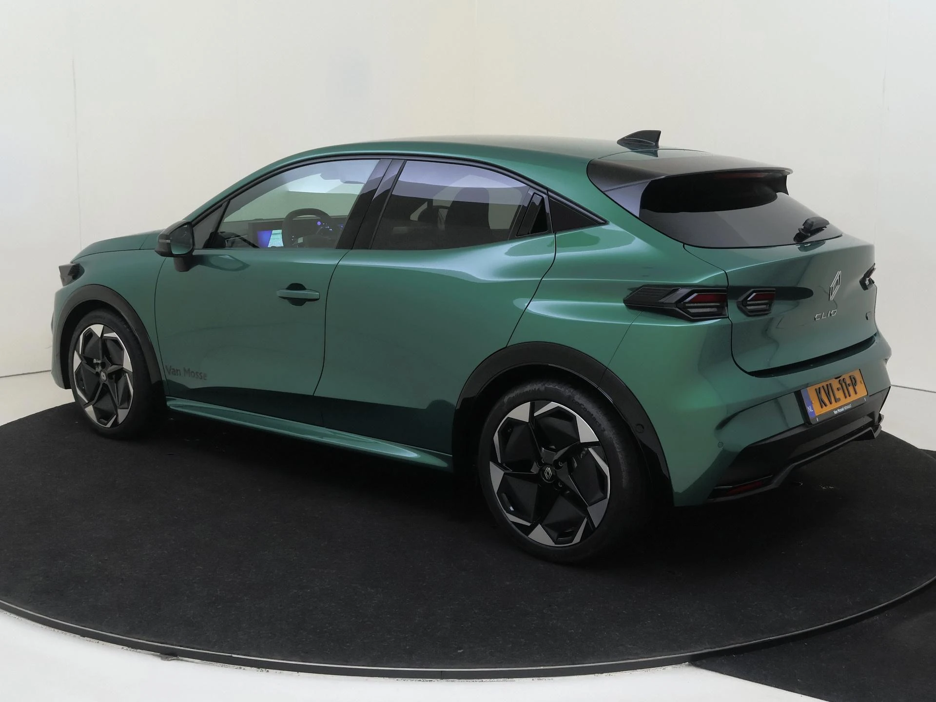 Renault-Clio-image-2