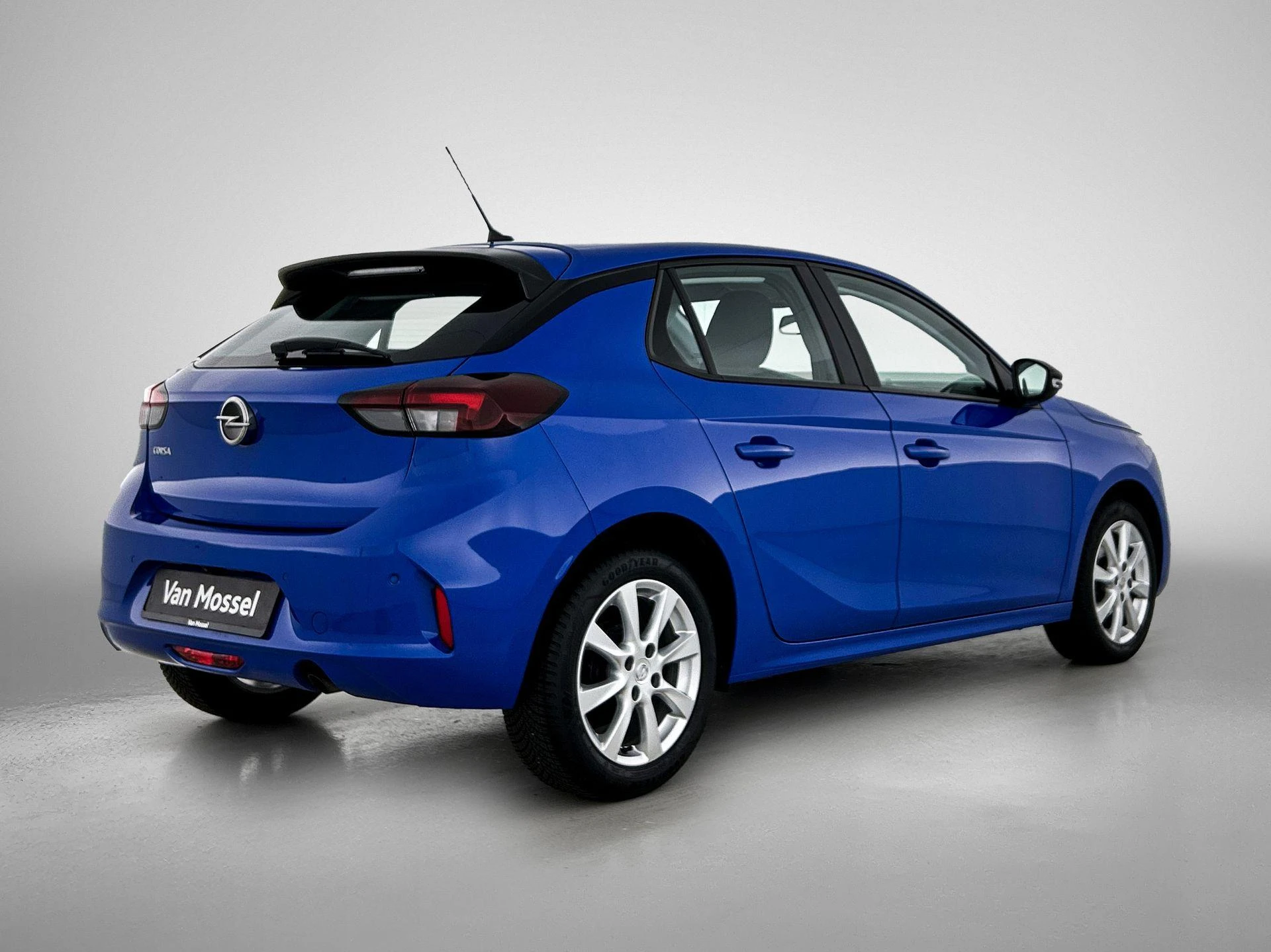 Opel-Corsa-image-3