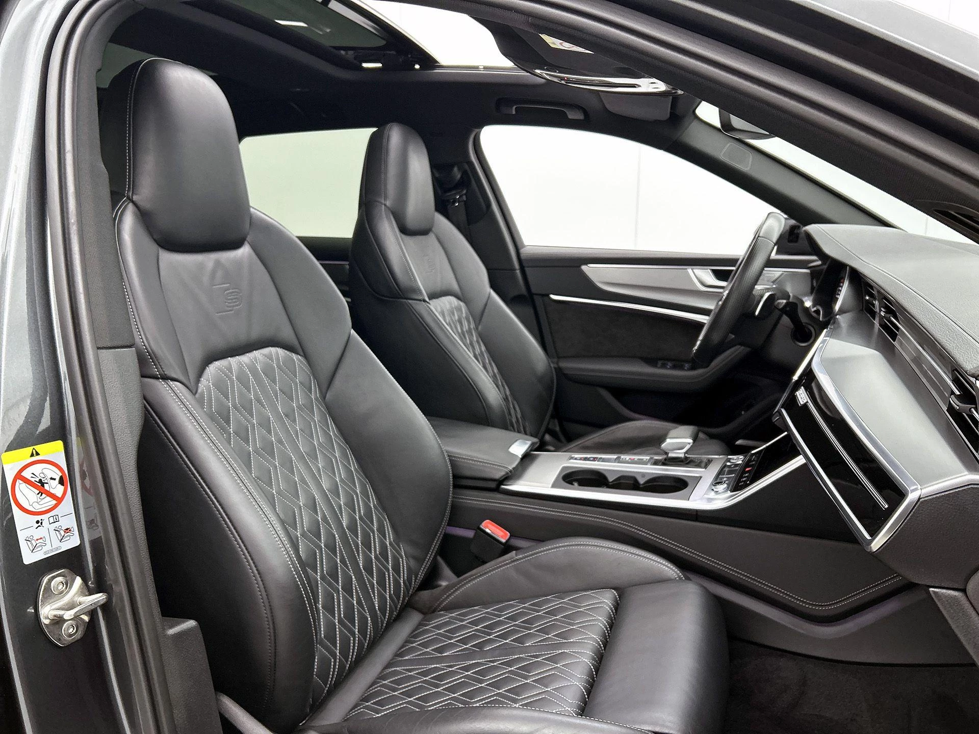 Audi-A6-image-21