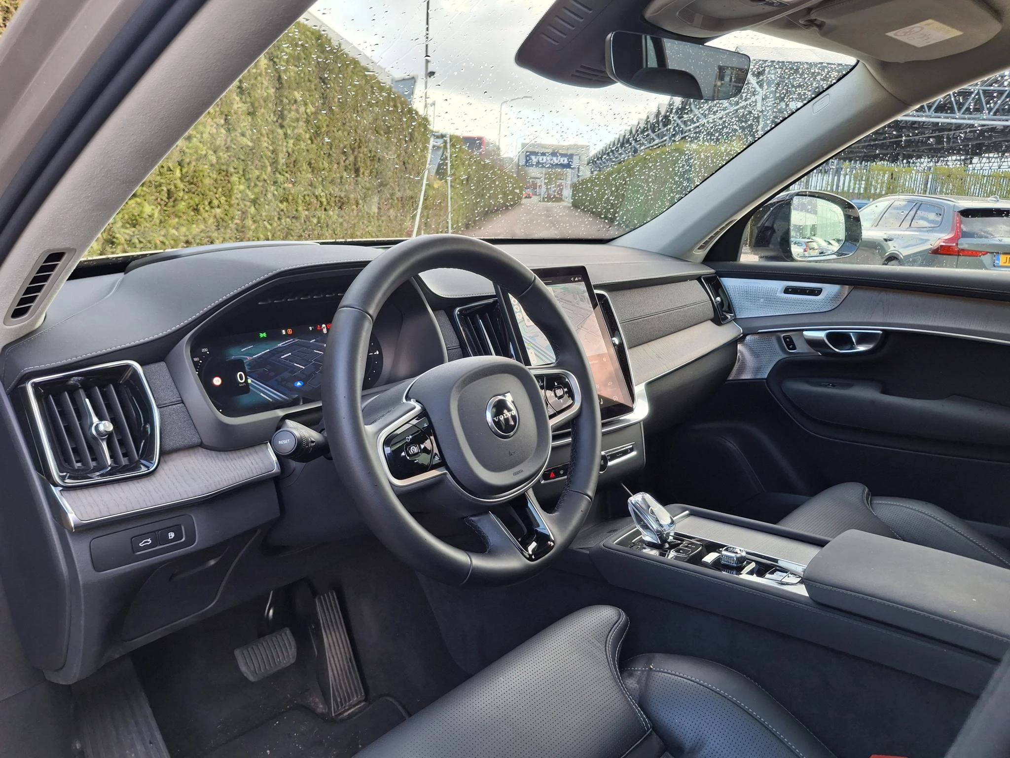 Volvo-XC90-image-19