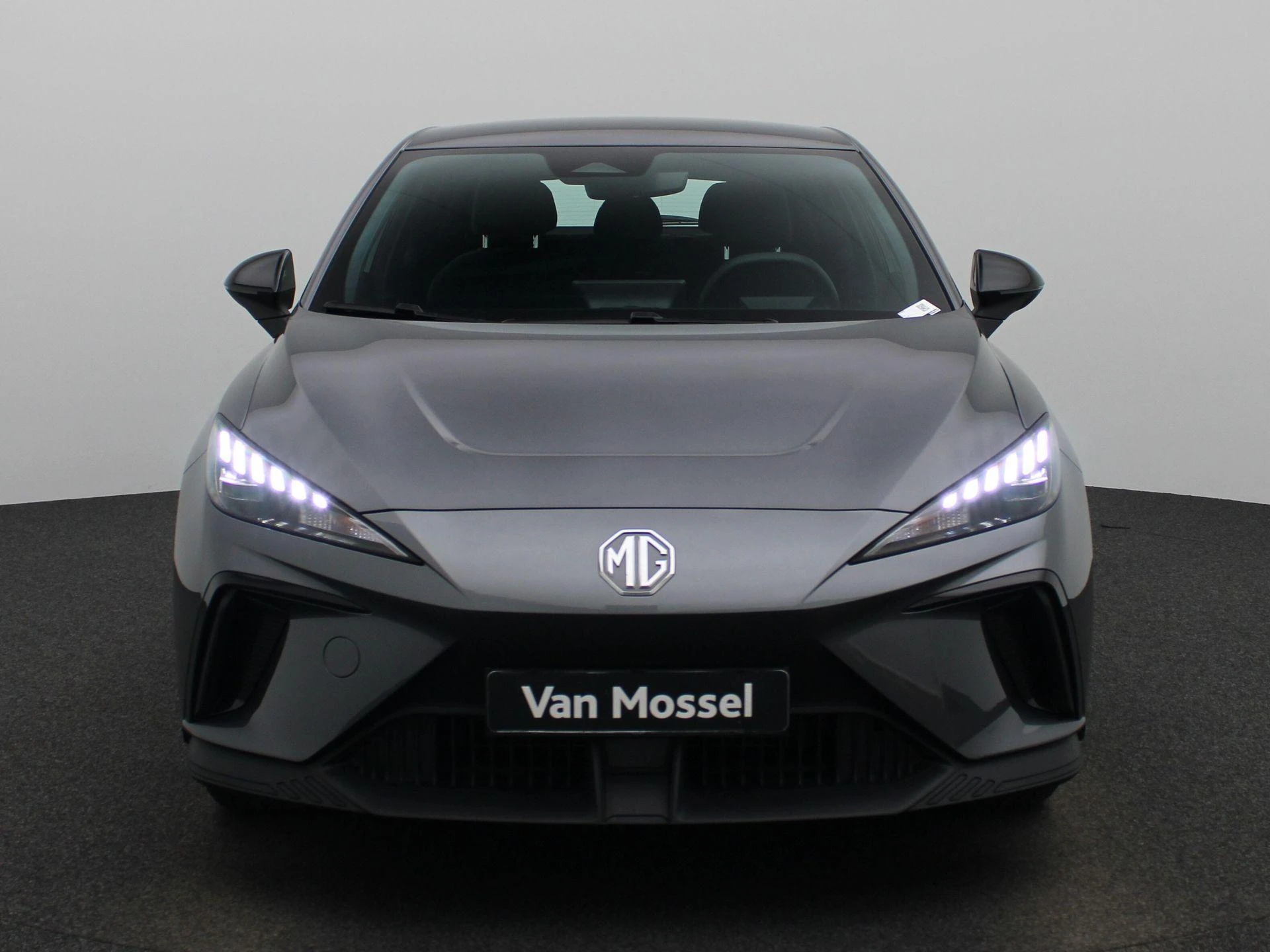 MG-MG4 EV-image-2