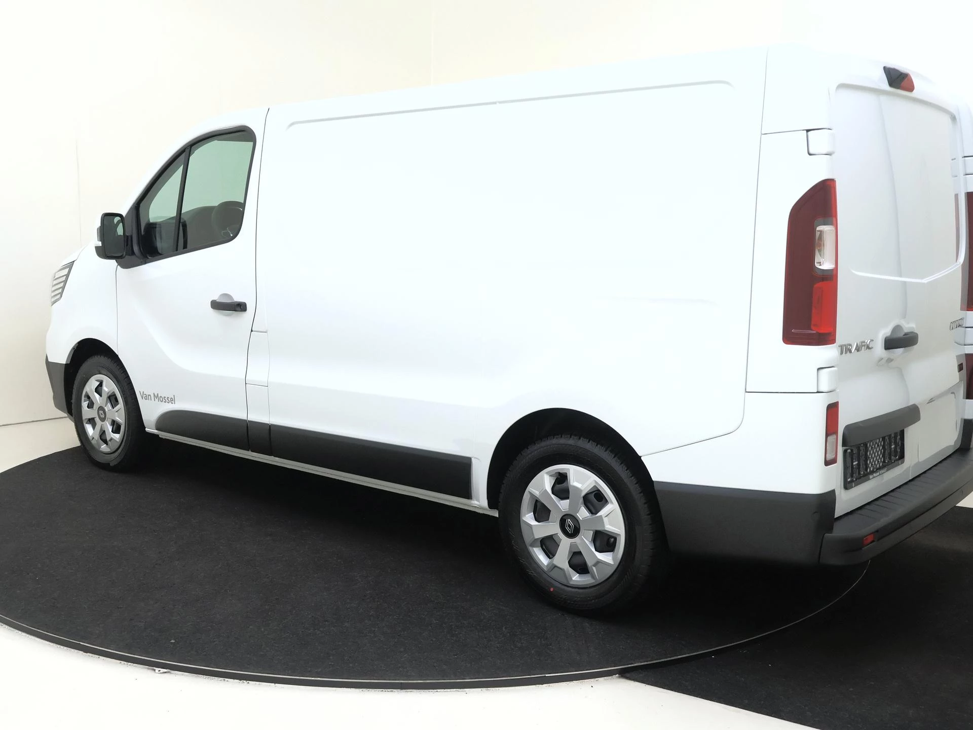 Renault-Trafic-image-2