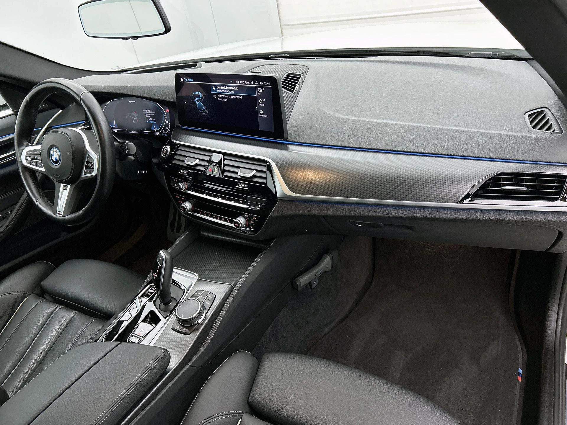 BMW-5 Serie-image-19