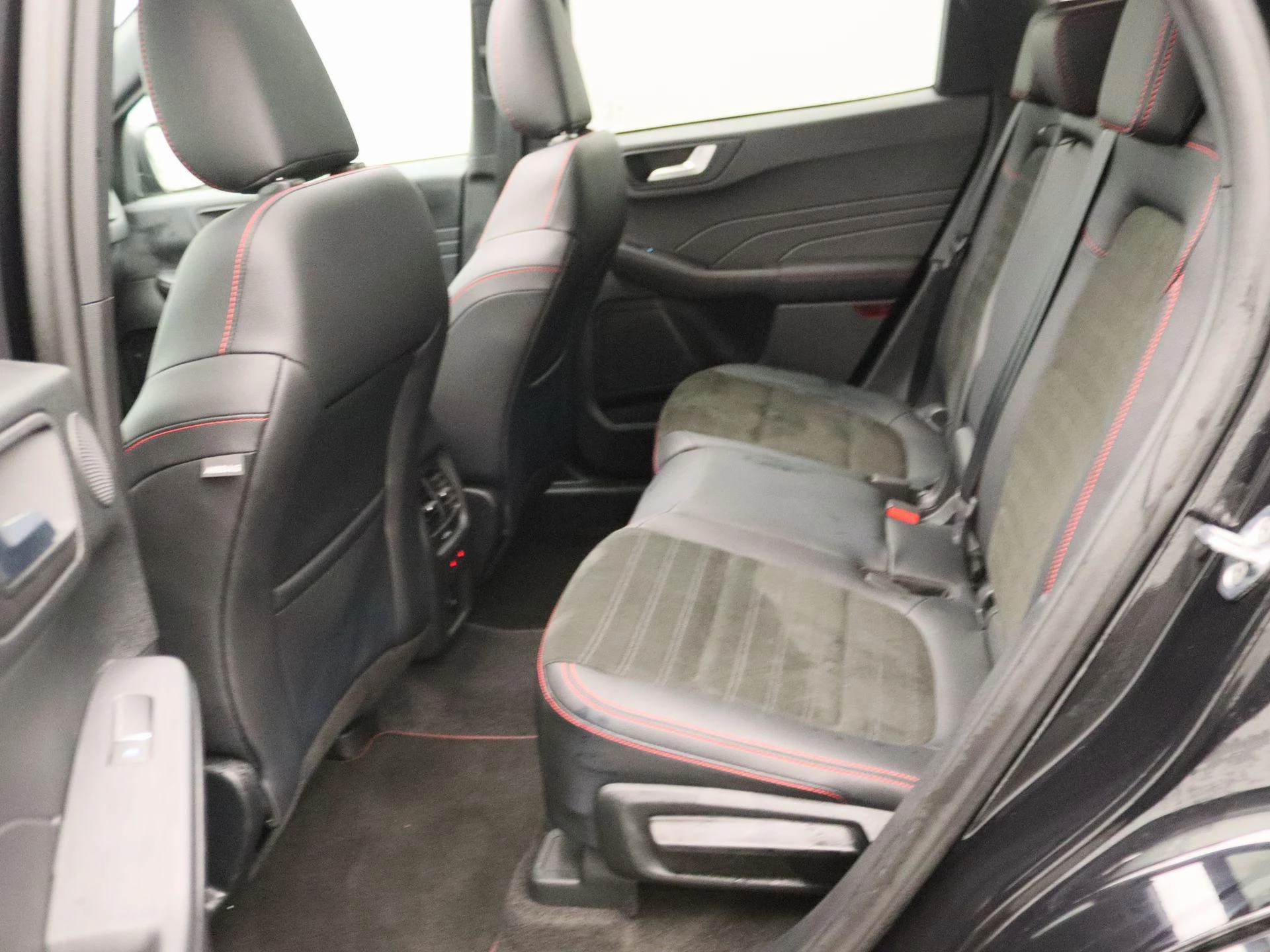 Ford-Kuga-image-15