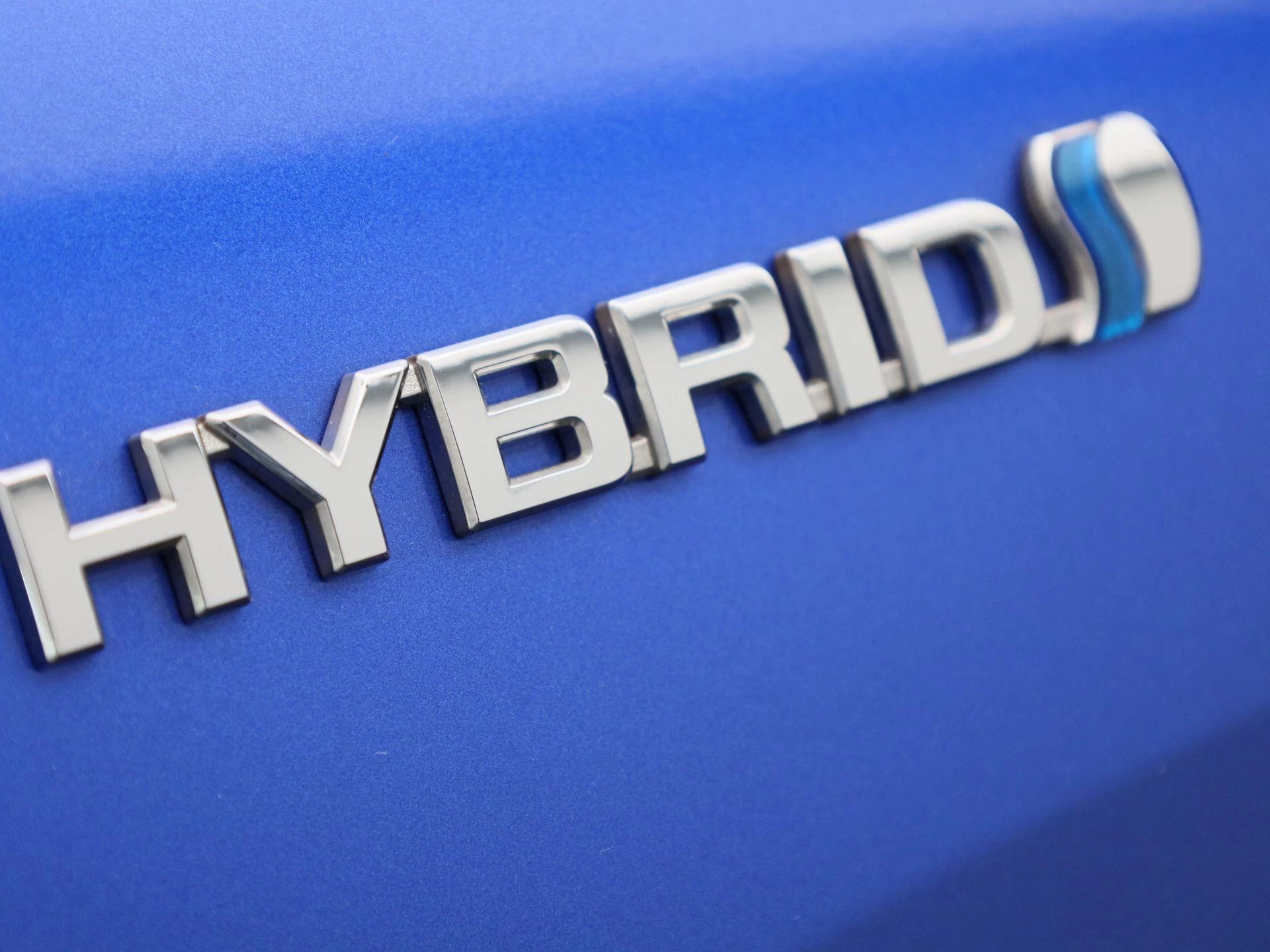 Toyota-C-HR-image-13