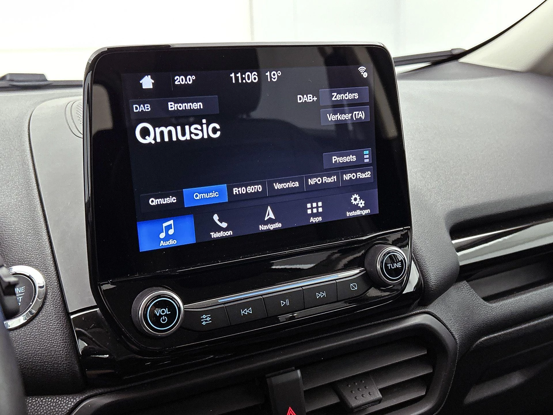 Ford-EcoSport-image-16