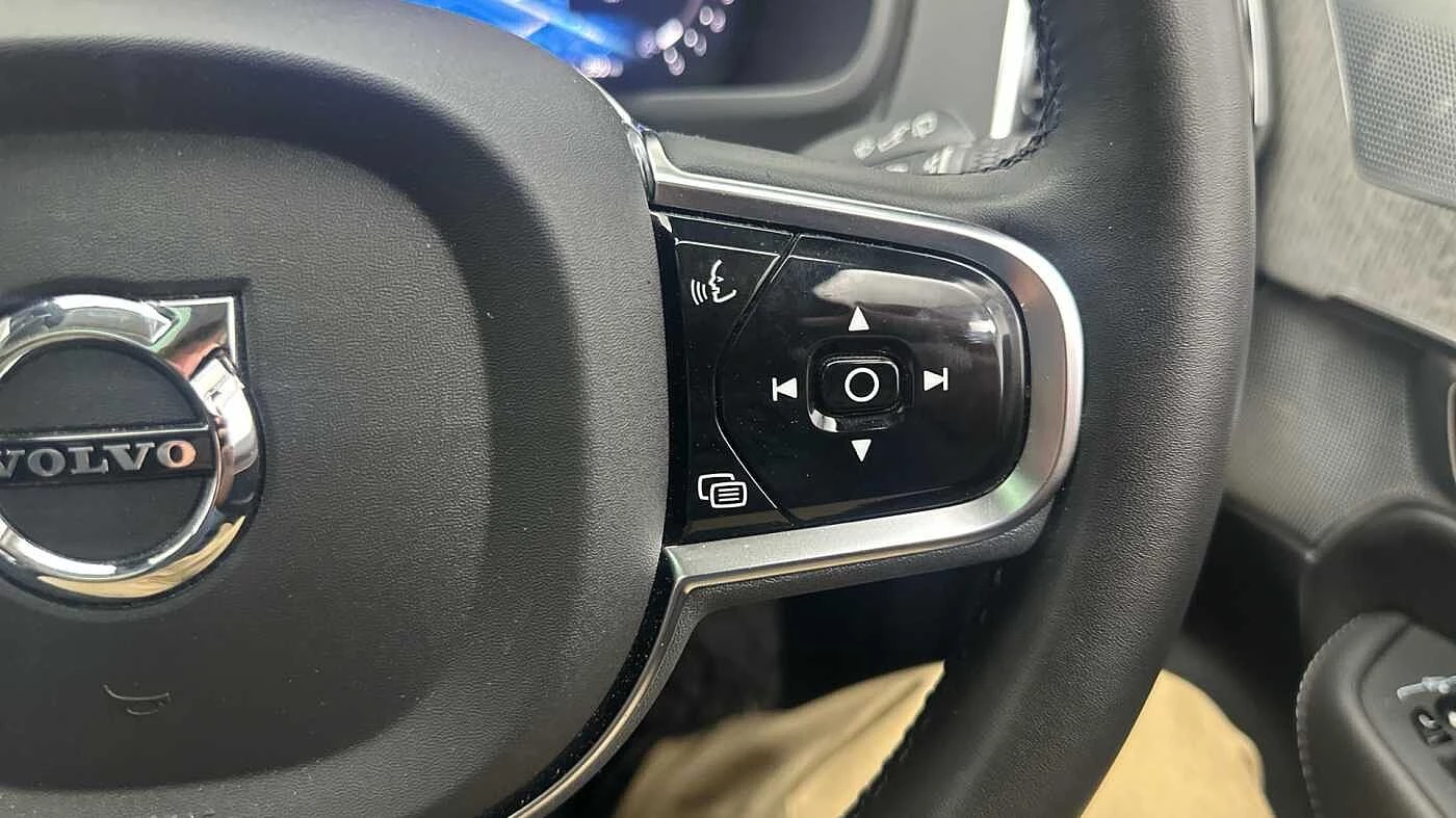Volvo-XC90-image-31