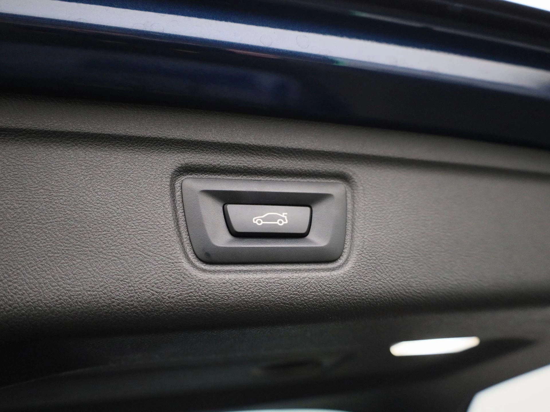 BMW-3 Serie-image-13