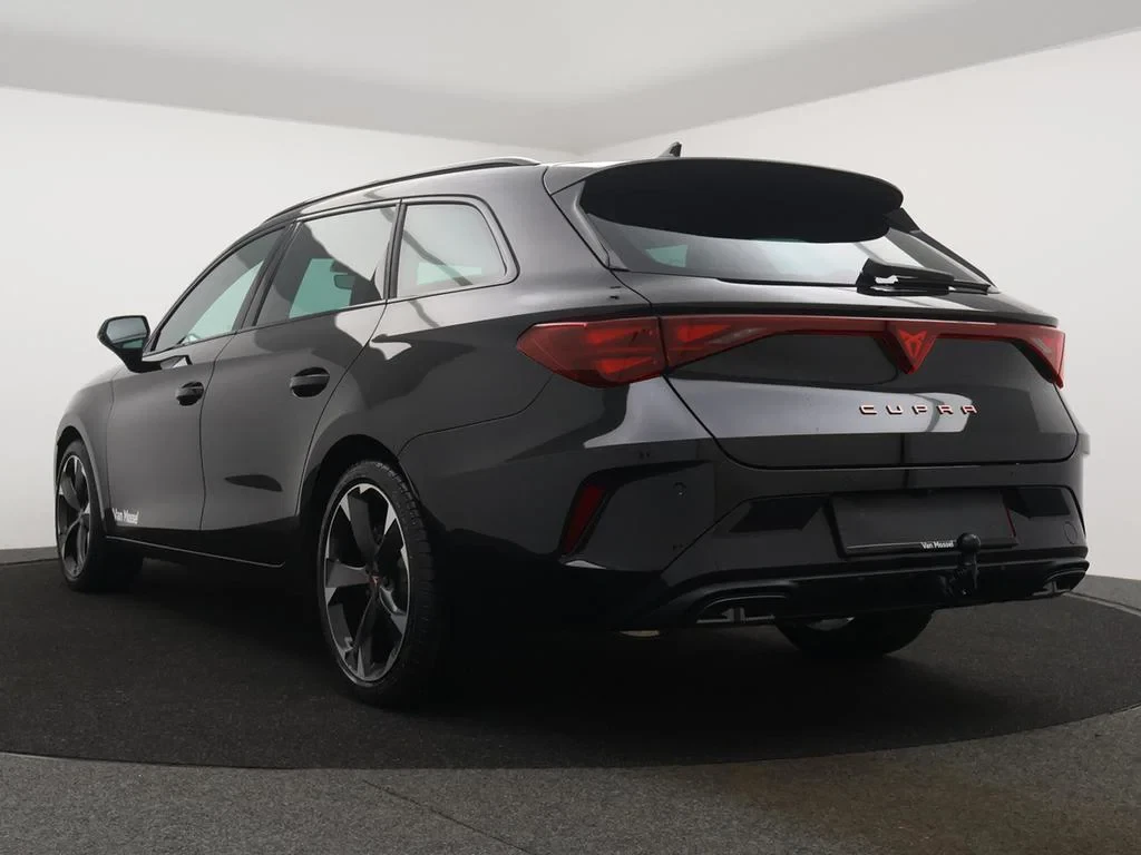 CUPRA-Leon Sportstourer-image-6