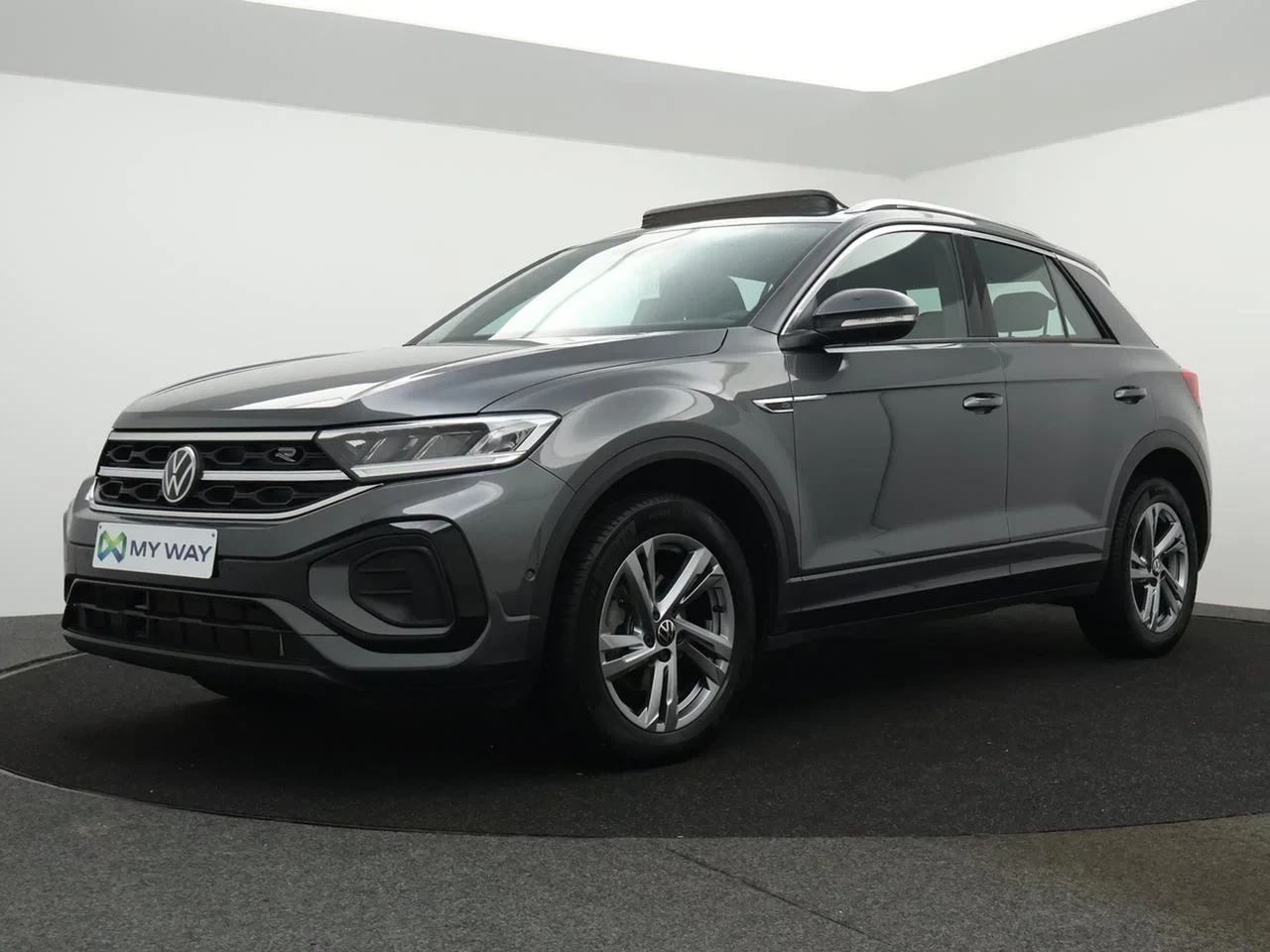 Volkswagen-T-Roc-image-0