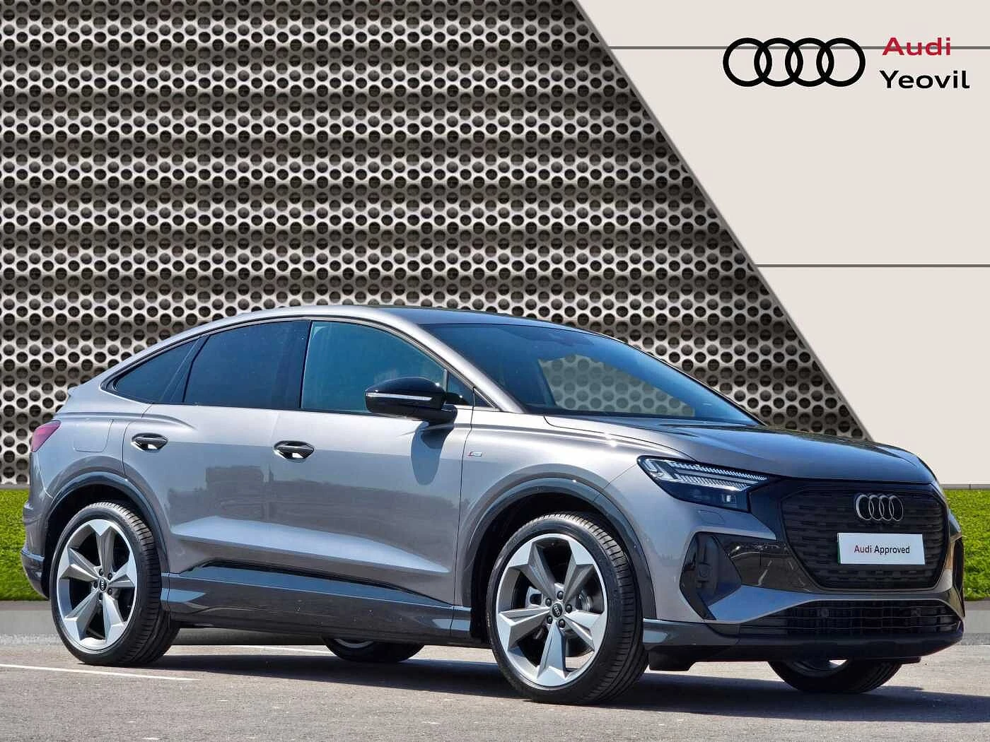 Audi-Q4 Sportback e-tron-image-15