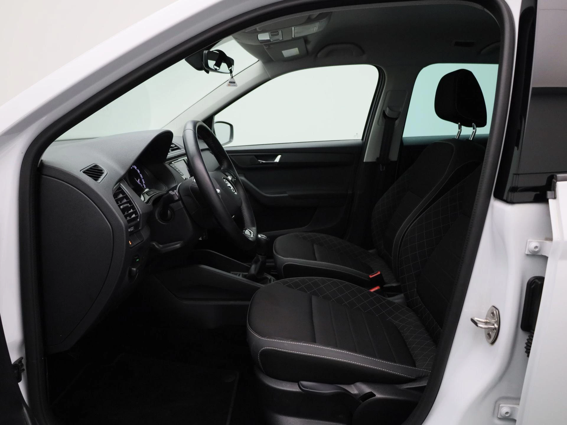 Škoda-Fabia-image-8