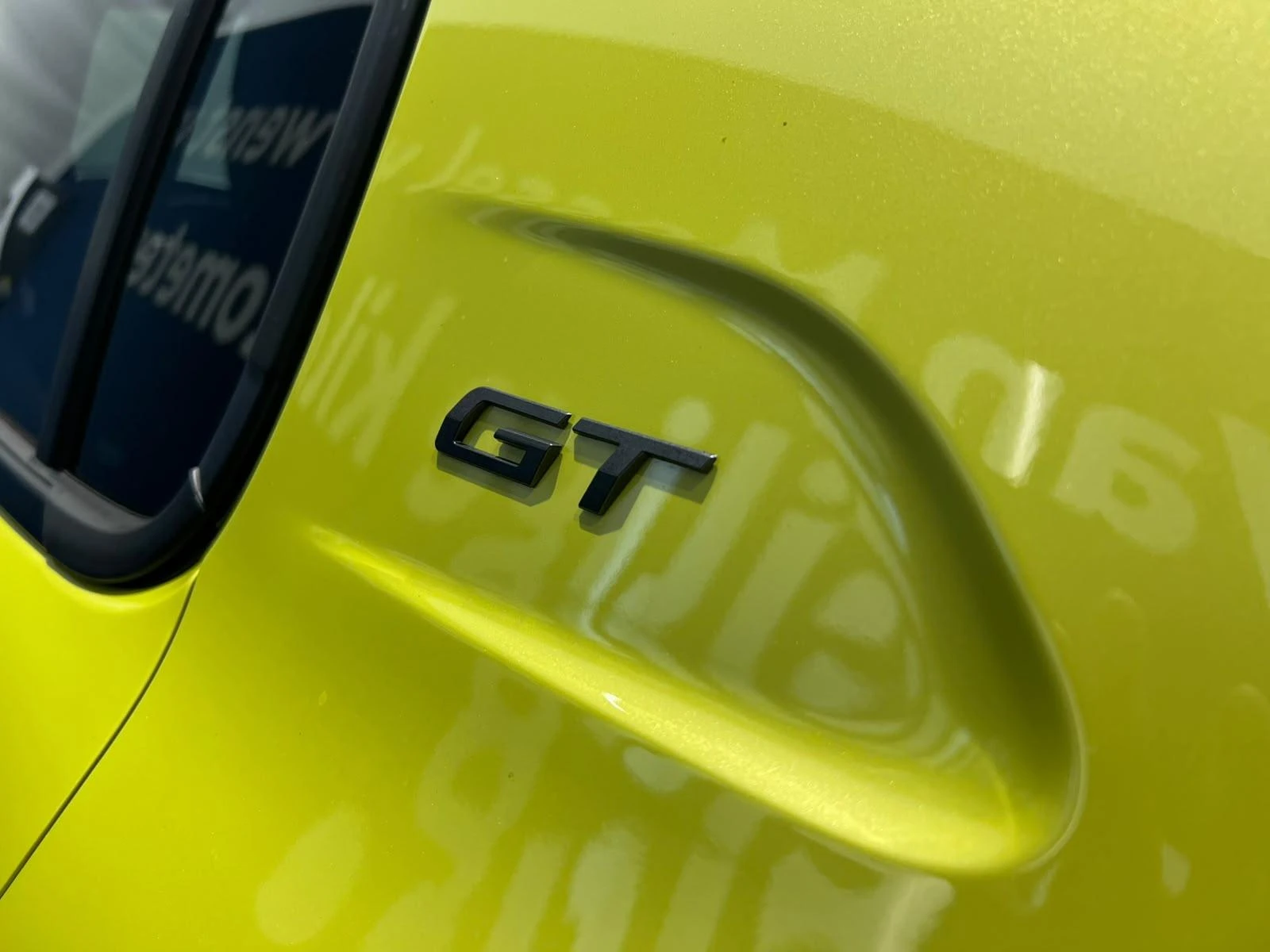 Peugeot 208 1.2 Hybrid 110 e-DCS6 GT