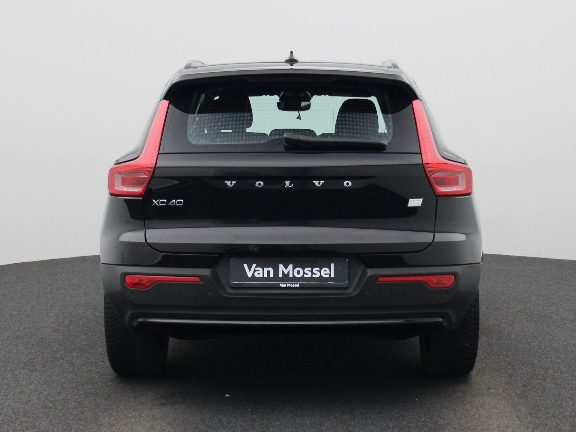 Volvo-XC40-image-4