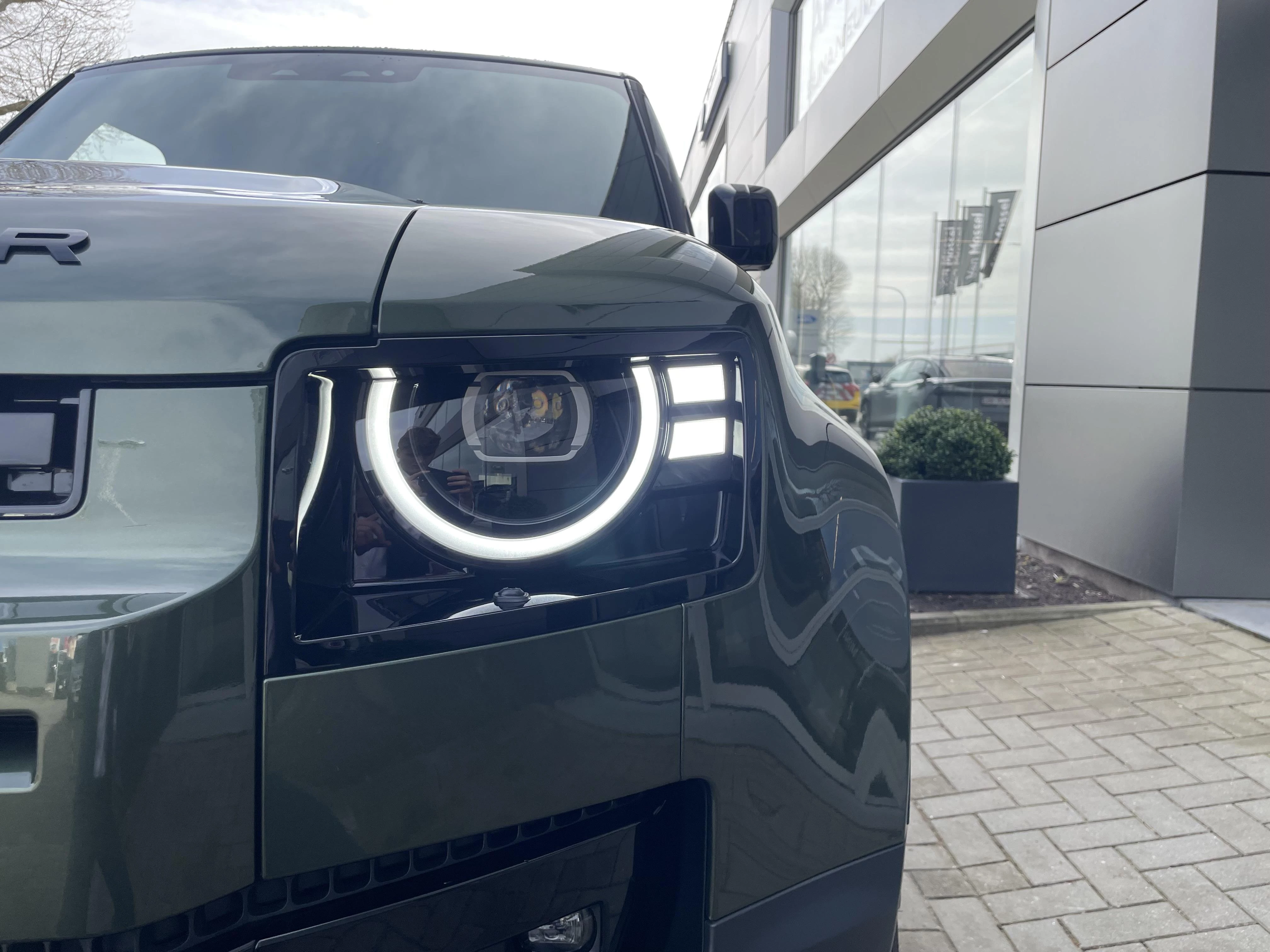 Land Rover Defender 110 D200 S Demo